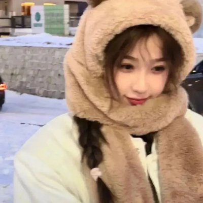 美女荒野逃亡